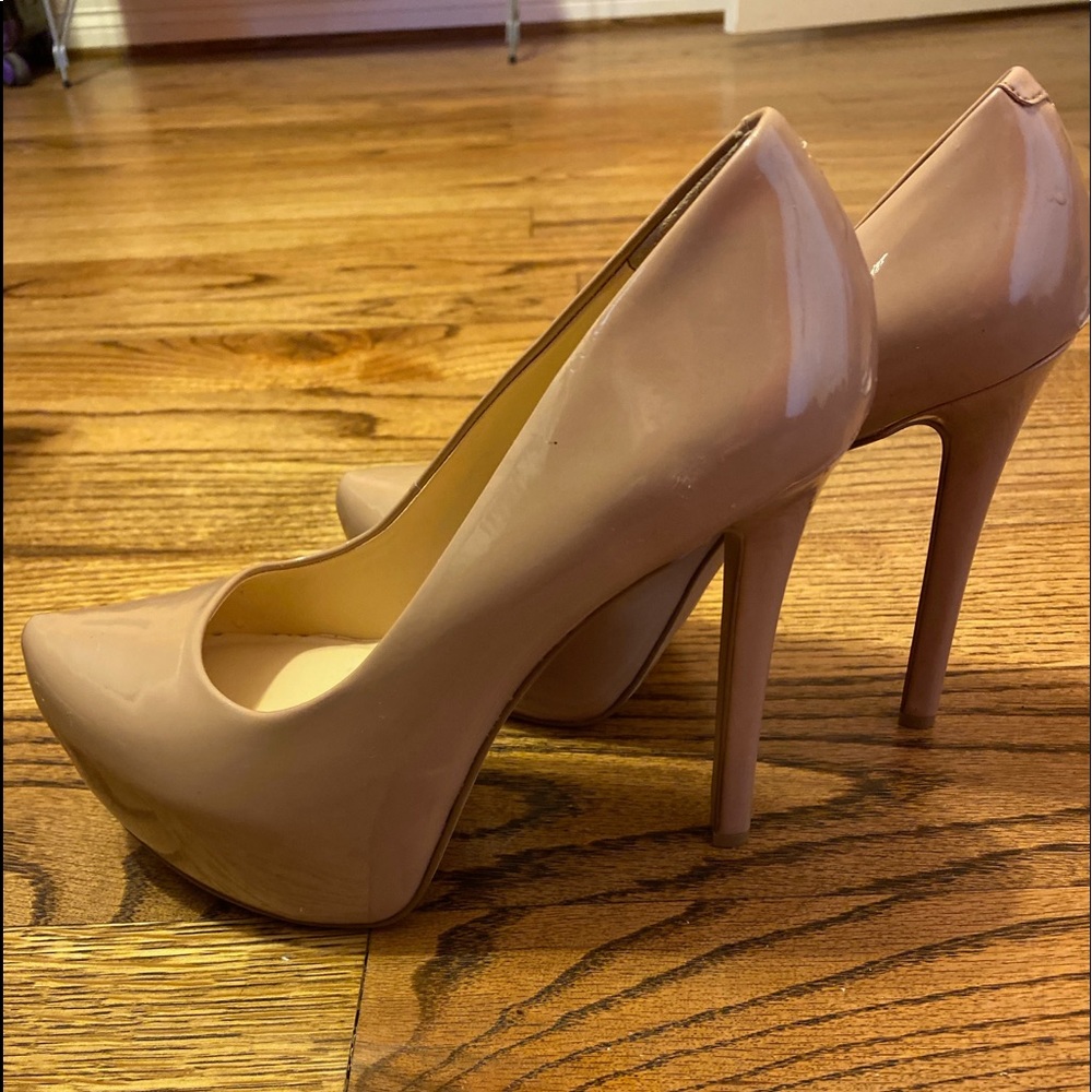 Jessica Simpson Heels